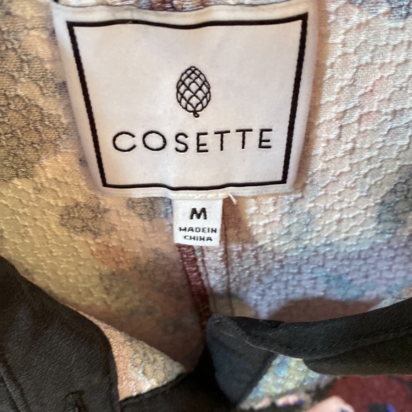 Cosette Collared Top - Picture 4 of 11